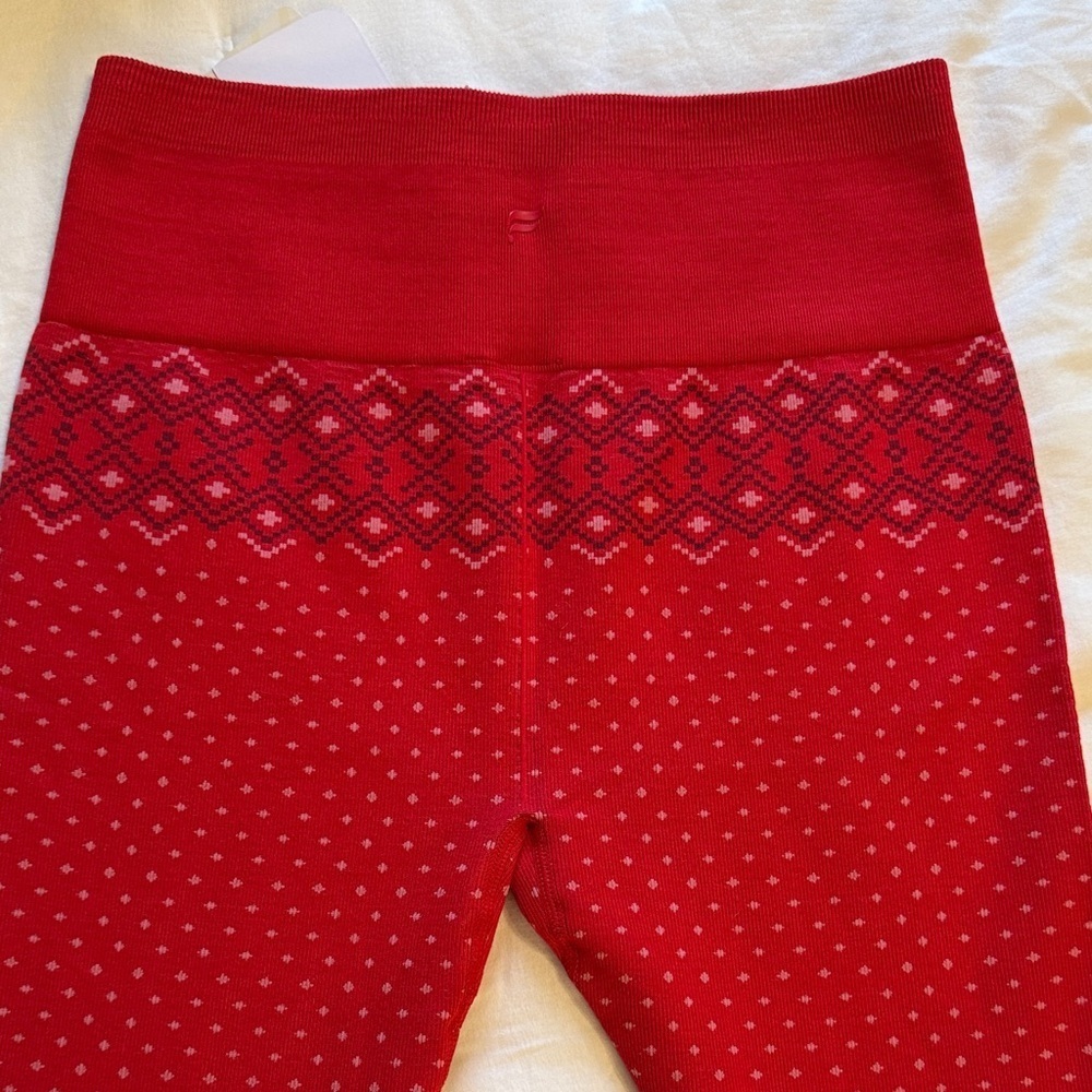 Holiday Patterned Leggings - Picture 4 of 5